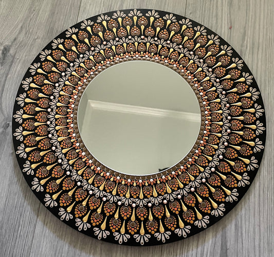 Hand painted mirror on a 16 inch wood round ￼