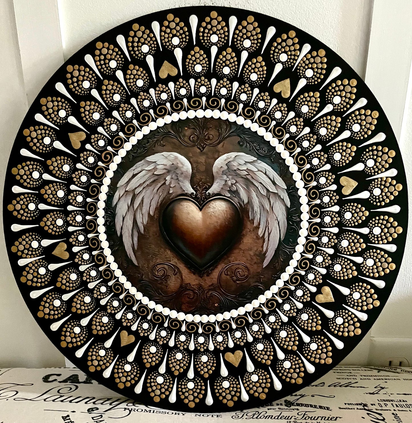 Hand painted heart plaque on a 16 inch wood round ￼
